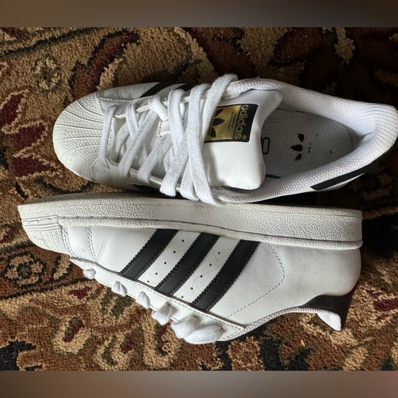 Adidas shell toes - Picture 3 of 3